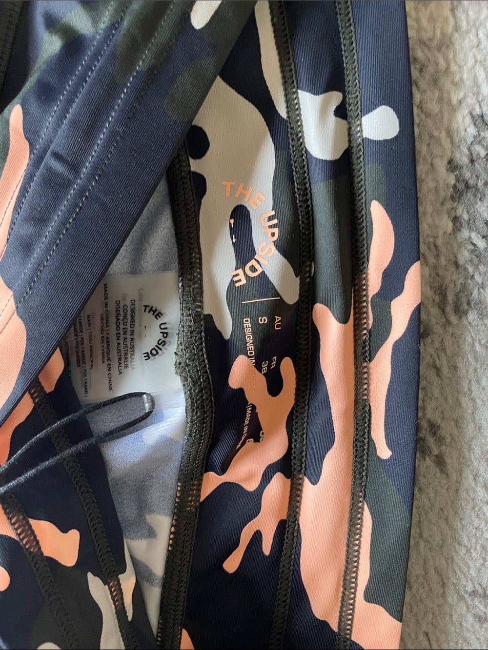 Women’s THE UPSIDE Camo Active Leggings Small NWT - Picture 2 of 4